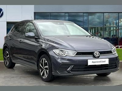 Begagnad VW Polo Match 95 HK (69 kW) 2025 Grå Halvkombi