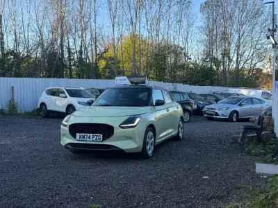 Usado Suzuki Swift 82 HP (60 kW) 2024 Amarelo Citadino