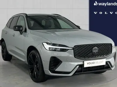 New Volvo XC60 Plus 2026 Grey SUV