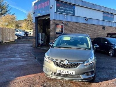 Used Vauxhall Zafira Tourer Design Edition 135 HP (99 kW) 2018 MPV