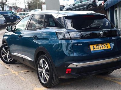Used Peugeot 3008 Allure Premium 222 HP (163 kW) 2021 Blue SUV