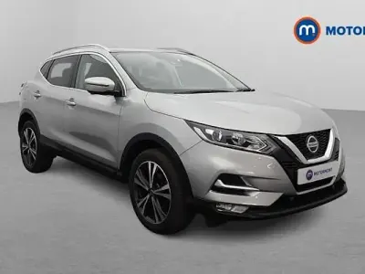 Used Nissan Qashqai N-Connecta 140 HP (102 kW) 2020 Silver SUV