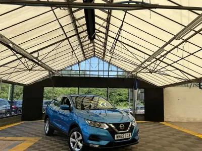 Used Nissan Qashqai Acenta Premium 115 HP (84 kW) 2019 Blue SUV
