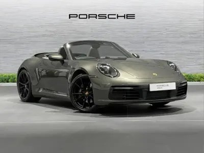 Used Porsche 911 379 HP (278 kW) 2021 Green Cabriolet