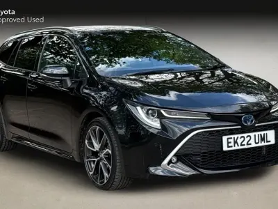 Używany Toyota Corolla 2022 Czarny Kombi