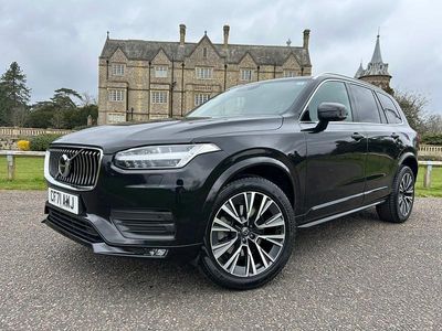 Used Volvo XC90 Momentum 235 HP (172 kW) 2021 Black SUV