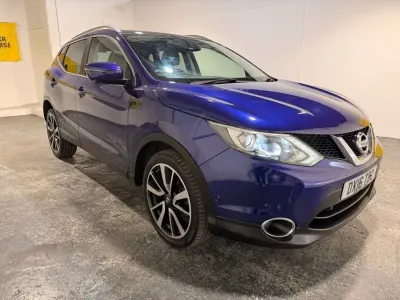 Używany Nissan Qashqai S 110 KM (80 kW) 2016 Niebieski SUV