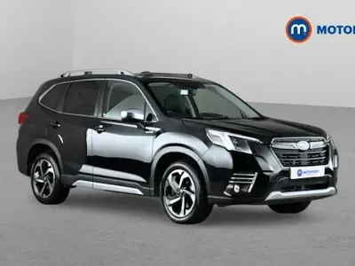 Używany Subaru Forester Premium 150 KM (110 kW) 2024 Czarny SUV