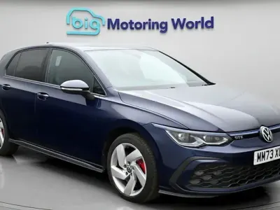 Second-hand VW Golf VIII GTE 245 CP (180 kW) 2023 Albastru Hatchback