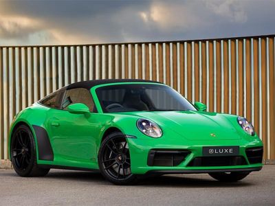 Used Porsche 992 480 HP (353 kW) 2023 Green Coupe