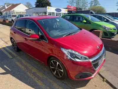 Second-hand Peugeot 208 S 2019 Roșu Hatchback