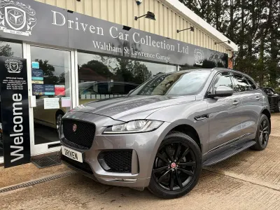 Used Jaguar F-Pace Chequered Flag 180 HP (132 kW) 2020 Grey SUV