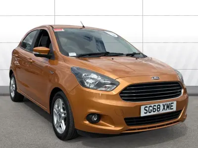 Used Ford Ka Plus Zetec 70 HP (51 kW) 2018 Gold Hatchback