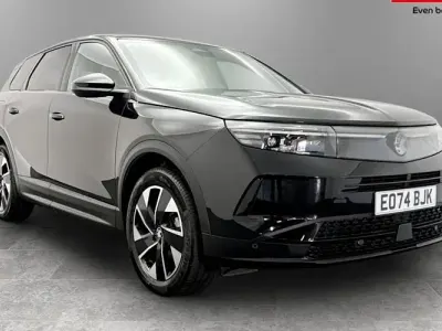 Gebraucht Vauxhall Grandland X 136 PS (100 kW) 2025 SUV