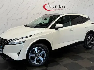Used Nissan Qashqai 2021 White SUV