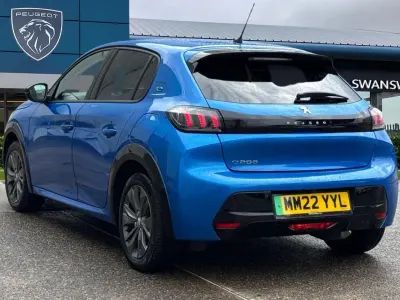 Used Peugeot e-208 Allure Premium 98 kW (134 HP) 2022 Blue Hatchback