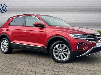 Used VW T-Roc Style 150 HP (110 kW) 2023 Red SUV