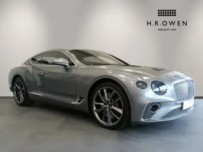 Begagnad Bentley Continental 635 HK (467 kW) 2020 Grå Sportkupé