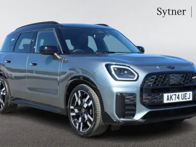 Usado Mini Countryman 168 CV (123 kW) 2024 Verde SUV