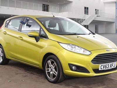 Used Ford Fiesta Zetec 82 HP (60 kW) 2014 Yellow Hatchback