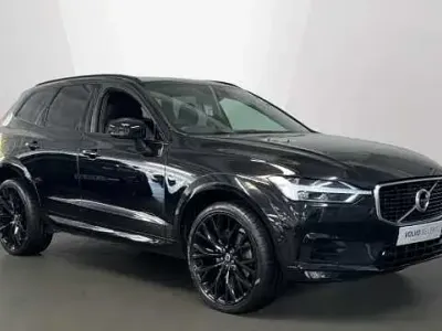 Usado Volvo XC60 R-Design 235 HP (172 kW) 2020 SUV