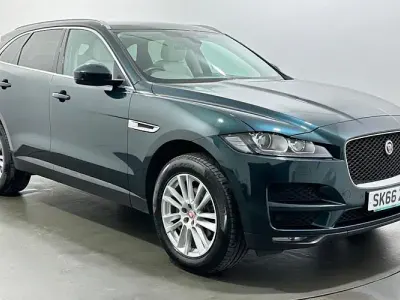 Used Jaguar F-Pace Portfolio 180 HP (132 kW) 2016 Green SUV