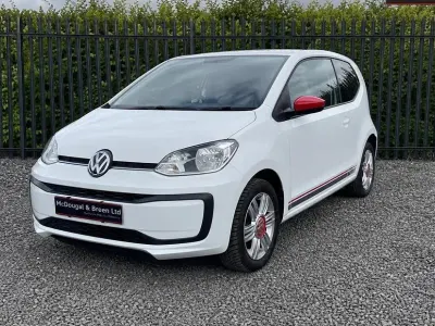 Used VW up! Beats 60 HP (44 kW) 2017 White Hatchback