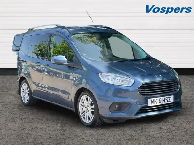 Used Ford Tourneo Courier Titanium 99 HP (72 kW) 2019 Blue MPV