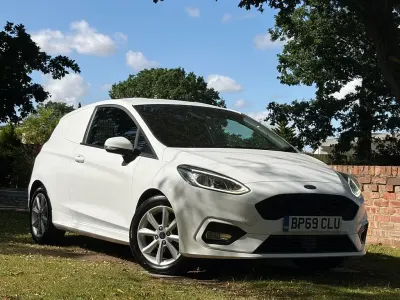 Used Ford Fiesta Sport 85 HP (62 kW) 2020 White Hatchback
