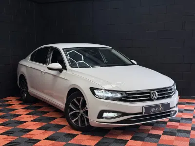 Used VW Passat SEL 150 HP (110 kW) 2020 White Sedan