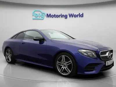 Usado Mercedes E300