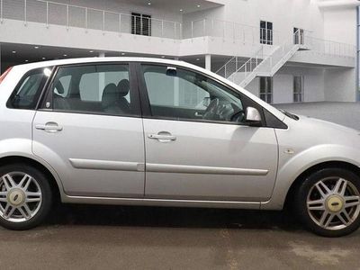 Used Ford Fiesta Ghia 2007 Silver Hatchback
