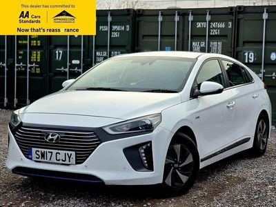 Used Hyundai Ioniq Premium SE 141 HP (103 kW) 2017 White Hatchback