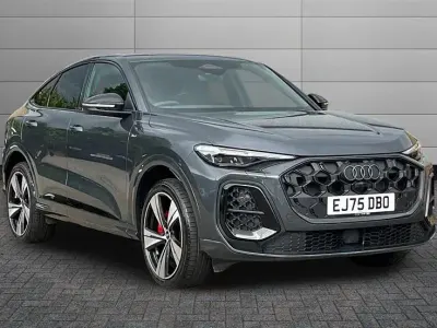 Used Audi Q5 Advanced 204 HP (150 kW) 2025 Volcano grey SUV