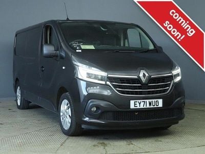 Black Used 2021 Renault Trafic MPV | £12,495 (Fair price)