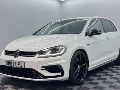 Usado VW Golf VII R 310 HP (228 kW) 2018 Branco Citadino