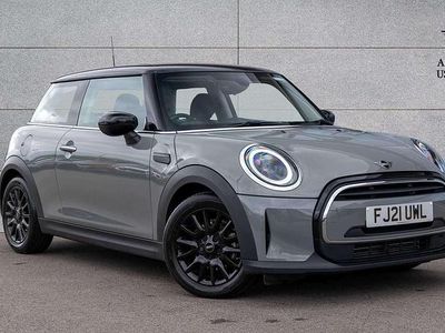 Used Mini Cooper Classic 134 HP (98 kW) 2021 Grey Hatchback