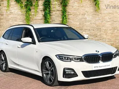 Usado BMW 318 M Sport 154 CV (113 kW) 2022 Blanco Familiar