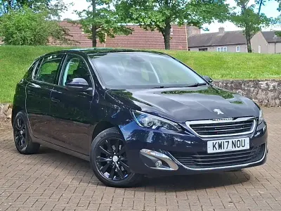 Used Peugeot 308 Allure 120 HP (88 kW) 2017 Blue Hatchback