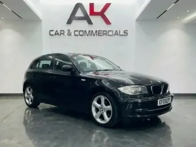 Usado BMW 116 Sport Line 116 CV (85 kW) 2009 Negro Utilitario