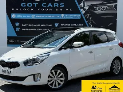 Used Kia Carens
