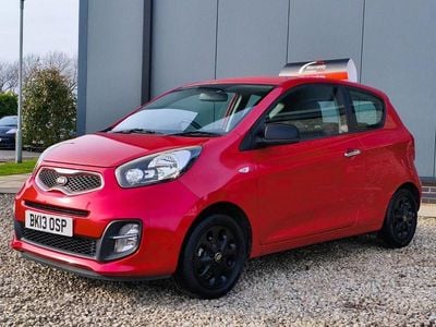 Used Kia Picanto City 68 HP (50 kW) 2013 Red Hatchback