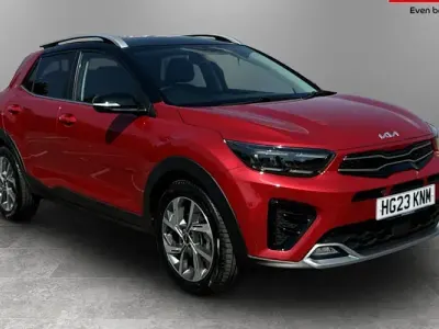 Used Kia Stonic GT-Line S 120 HP (88 kW) 2023 Red SUV