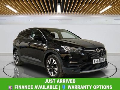 Used Vauxhall Grandland X SRi 130 HP (95 kW) 2019 Black SUV