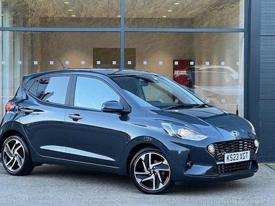 Used Hyundai i10 Premium 67 HP (49 kW) 2023 Grey Hatchback