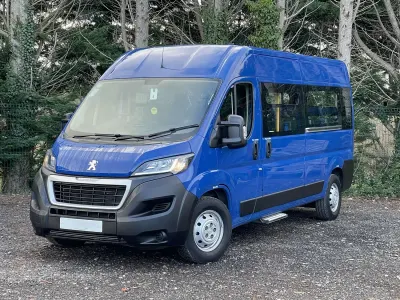 Used Peugeot Boxer 130 HP (95 kW) 2021 Blue Van