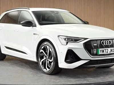 Used Audi e-tron Black Edition 230 kW (313 HP) 2022 Glacier white metallic/glacier white metallic SUV