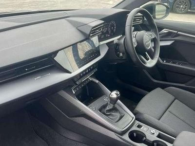 Begagnad Audi A3 Sport 116 HK (85 kW) 2024 Svart Halvkombi