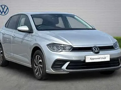 Used VW Polo Life 80 HP (58 kW) 2023 Silver Hatchback