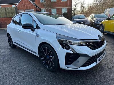 Used Renault Clio V Esprit Alpine 143 HP (105 kW) 2023 White  Hatchback